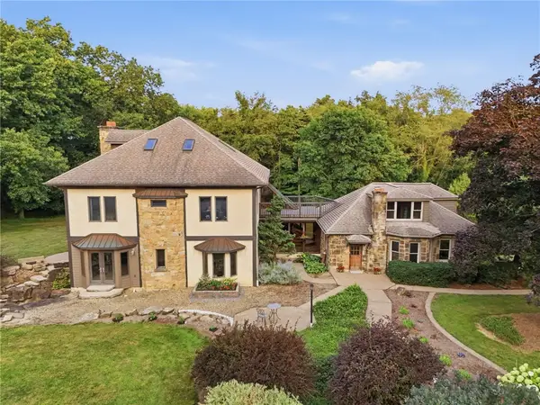 3023 Fairview Rd, Gibsonia, PA 15044