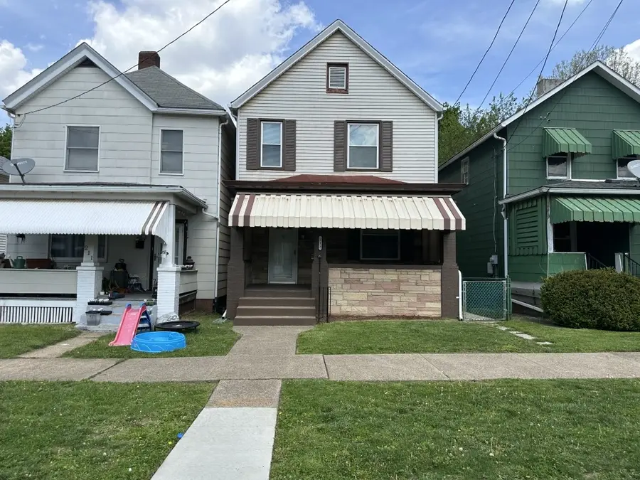 213 Sherman Ave, Vandergrift, PA 15690 - #2