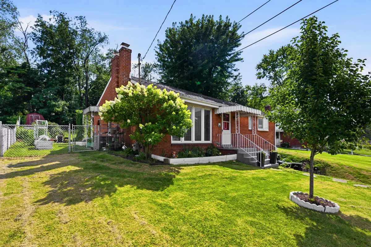 129 Rosemont Drive, Moon, PA 15108 - #1