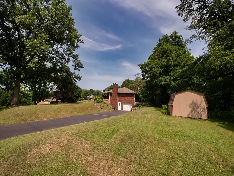 164 Dwellington Drive, Valencia, PA 16059 - #3
