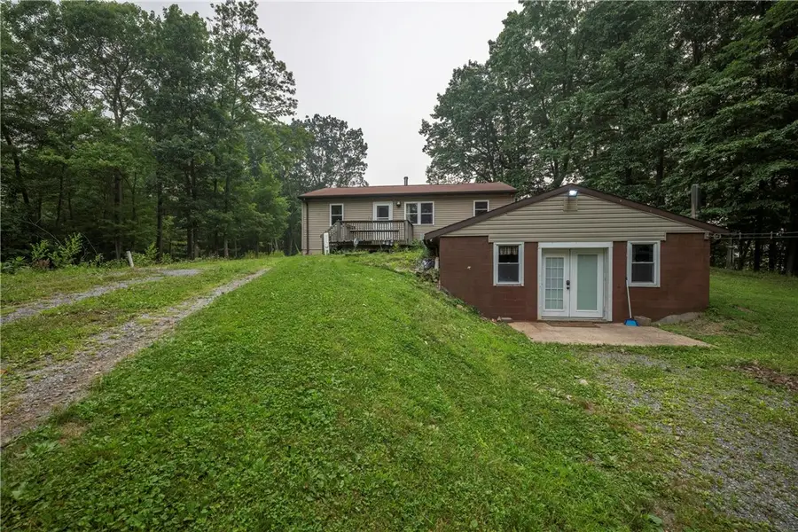 905 Branchton Rd, Boyers, PA 16020 - #2