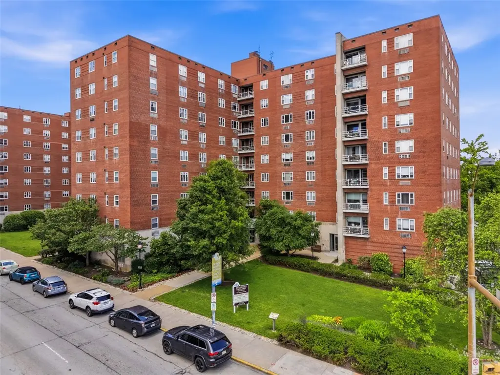 4625 5th Ave #200, Pittsburgh, PA 15213 - #1