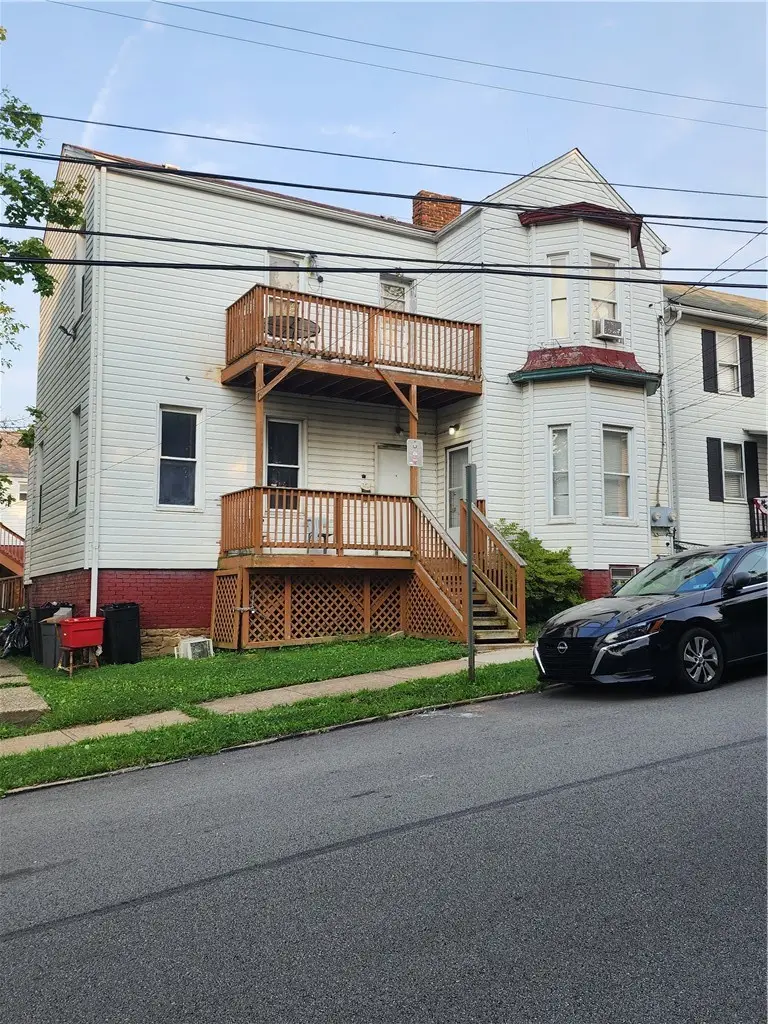 49 N Spring St, Greensburg, PA 15601 - #2