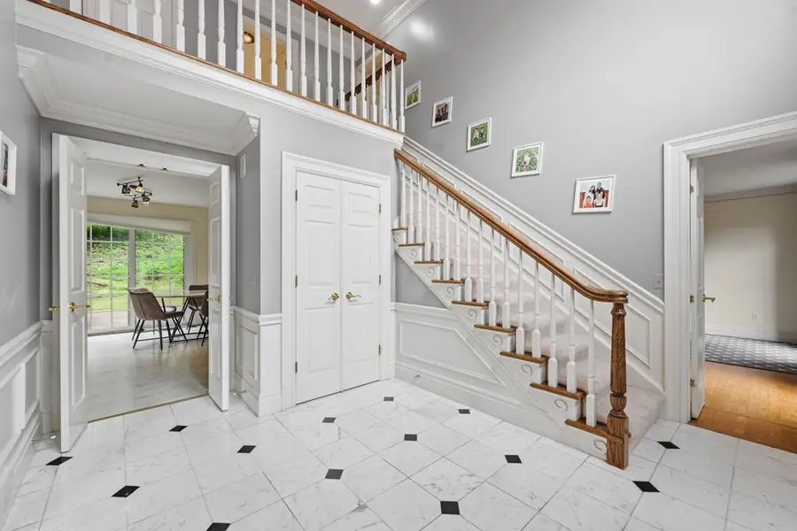 208 Virginia Manor Drive, Pittsburgh, PA 15215 - #2