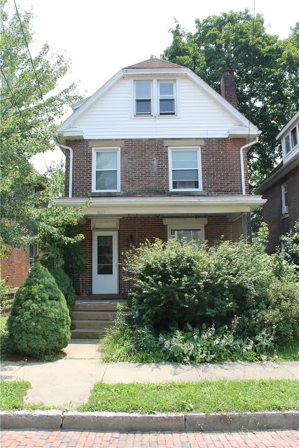 811 Wood St., Butler, PA 16001