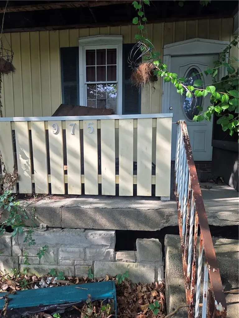 975 Wilkins Ave, Pittsburgh, PA 15221 - #2