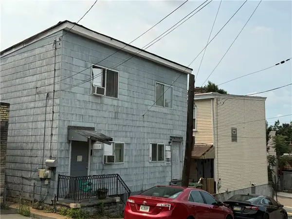1117 Hall St, Pittsburgh, PA 15212