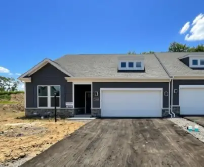 334 Gleneagles Drive, Butler, PA 16001 - #1