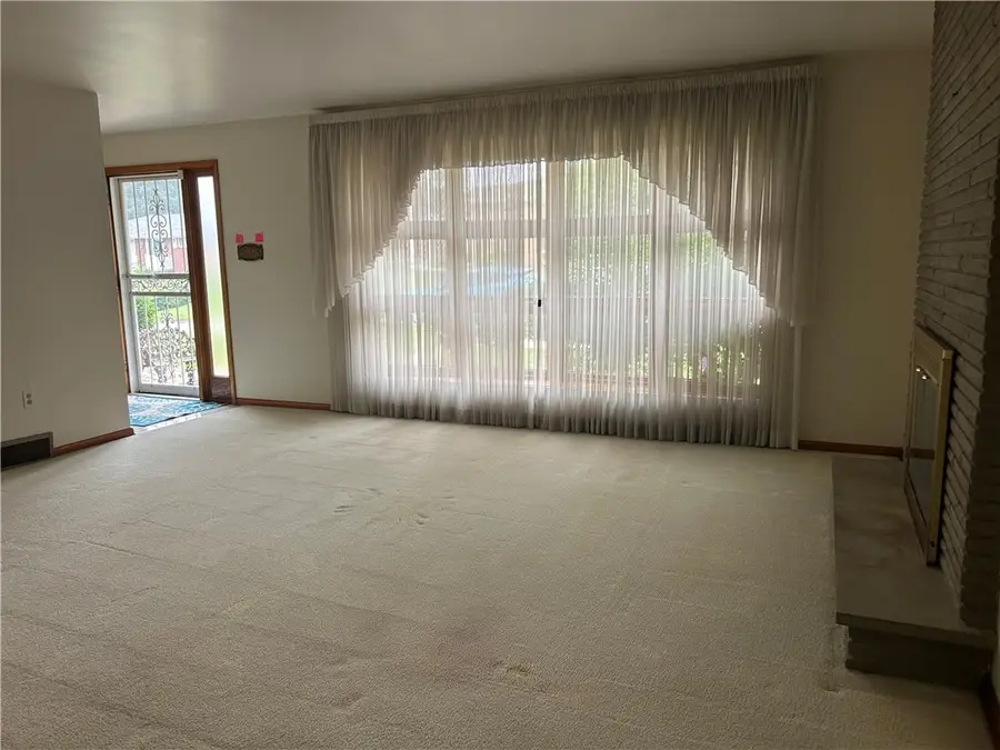 201 Nimitz, McKeesport, PA 15132 - #2