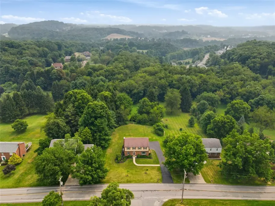 1391 Magee Rd, Sewickley, PA 15143 - #3