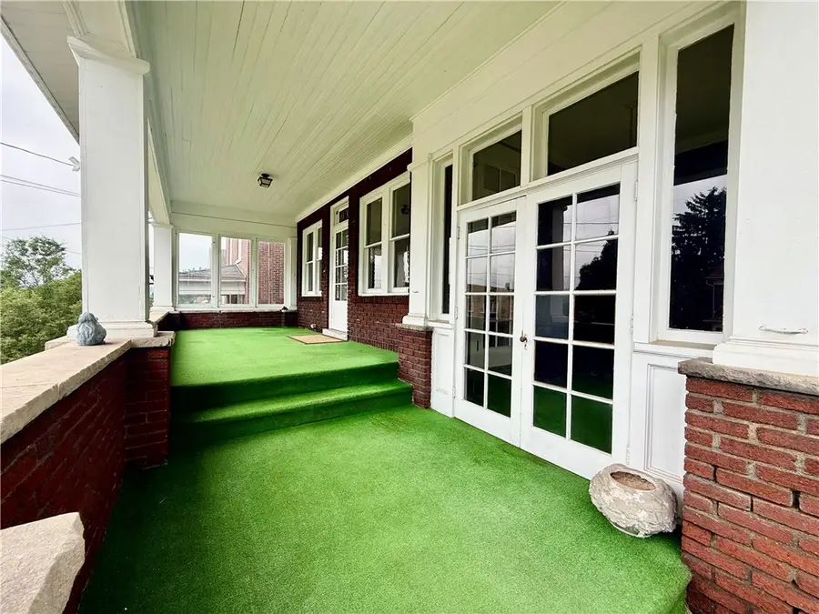 450 E Pearl St, Butler, PA 16001 - #2