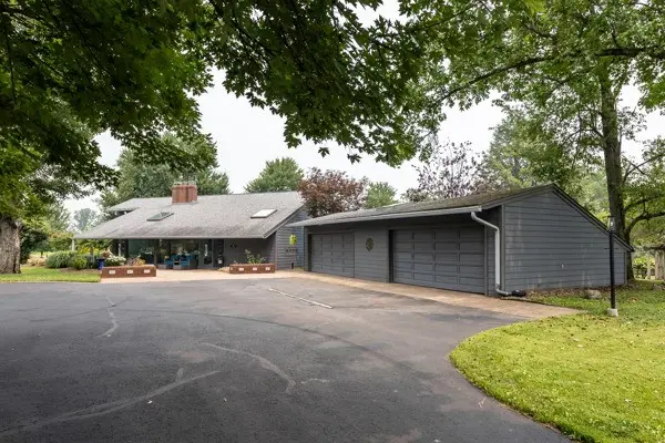 26 Lois Ln, Mercer, PA 16137 - #3