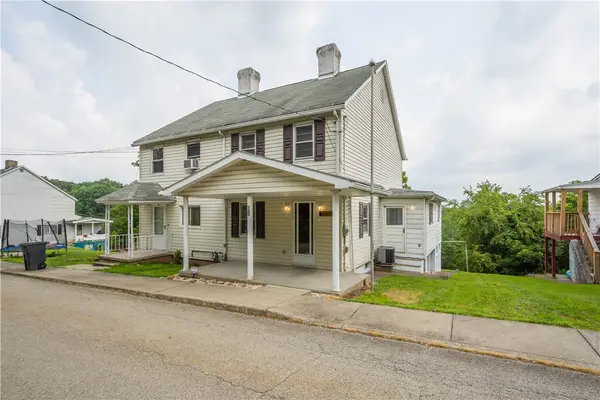 15 Maple Street, Ellsworth, PA 15331