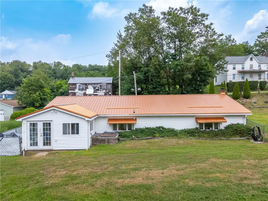 778 Penn Ave, Lemont Furnace, PA 15456 - #2