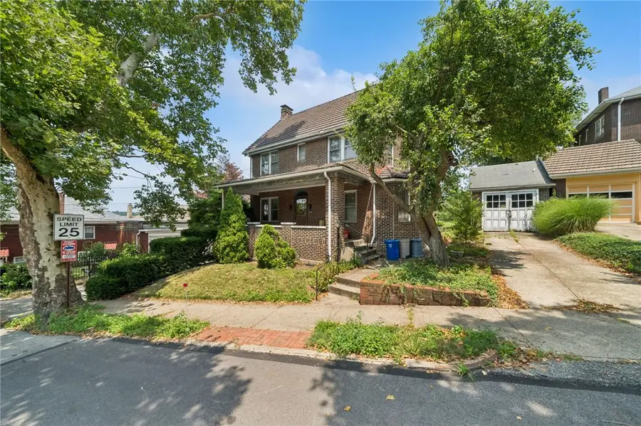 6021 Hampton St, Pittsburgh, PA 15206 - #2