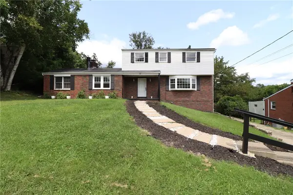 50 Ridgecrest Dr, Pittsburgh, PA 15235