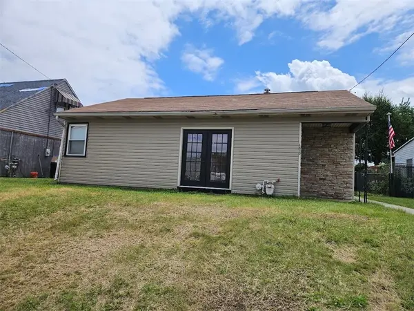 1433 Washington Blvd, Port Vue, PA 15133