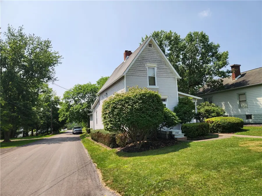 798 Race St, Waynesburg, PA 15370 - #2