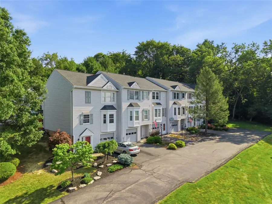 279 Cordial Dr, Bridgeville, PA 15017 - #2