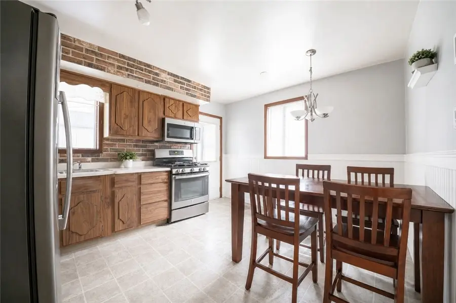 147 College Ave, Pittsburgh, PA 15239 - #2