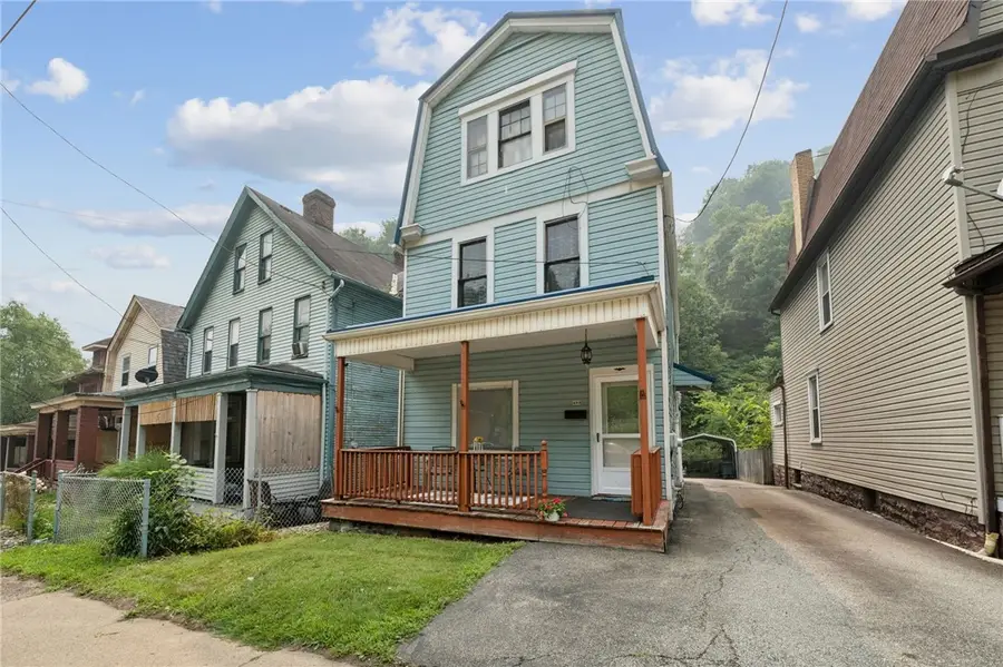 403 Brown Ave, Turtle Creek, PA 15145 - #2