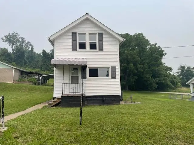 18 Main Street, Daisytown, PA 15427 - #1