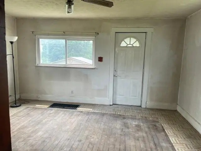 18 Main Street, Daisytown, PA 15427 - #3