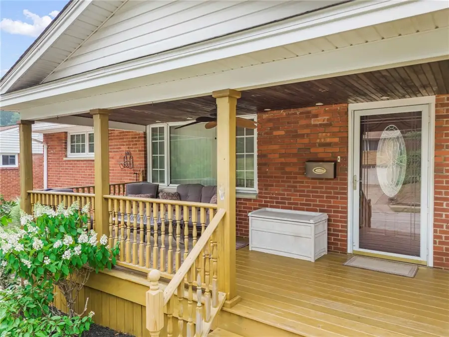 807 Sleepy Hollow Rd, Pittsburgh, PA 15234 - #3