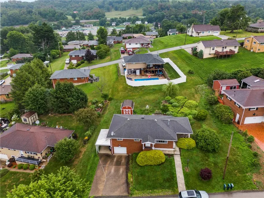 413 Atwood Dr., Rostraver, PA 15012 - #3