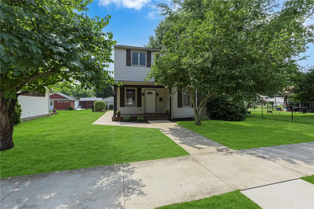 807 Market St, Beaver, PA 15009 - #1