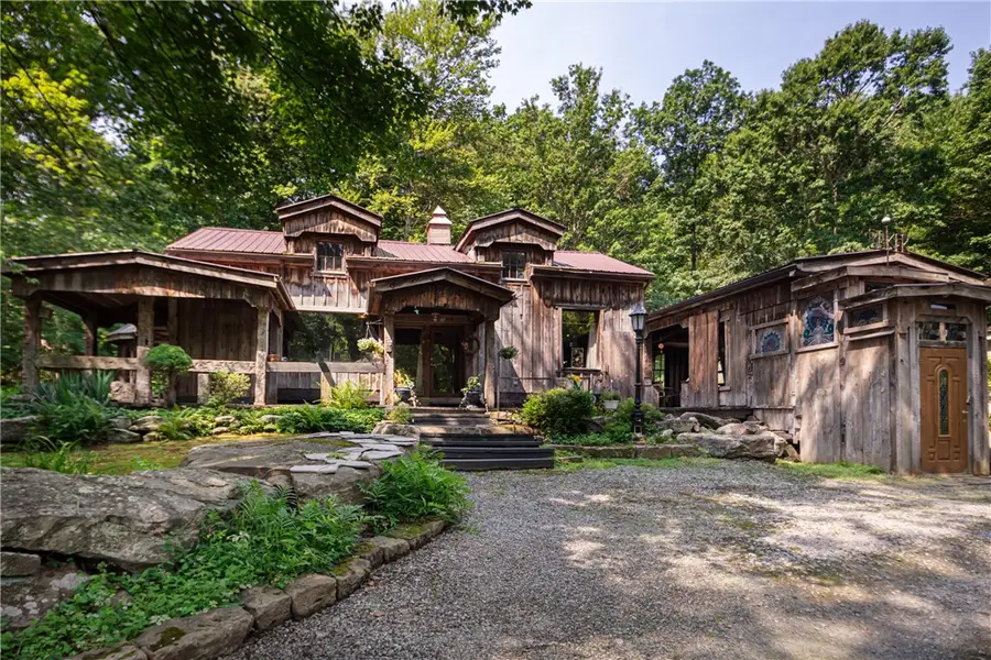 121 Creek Rd, Renfrew, PA 16053 - #2