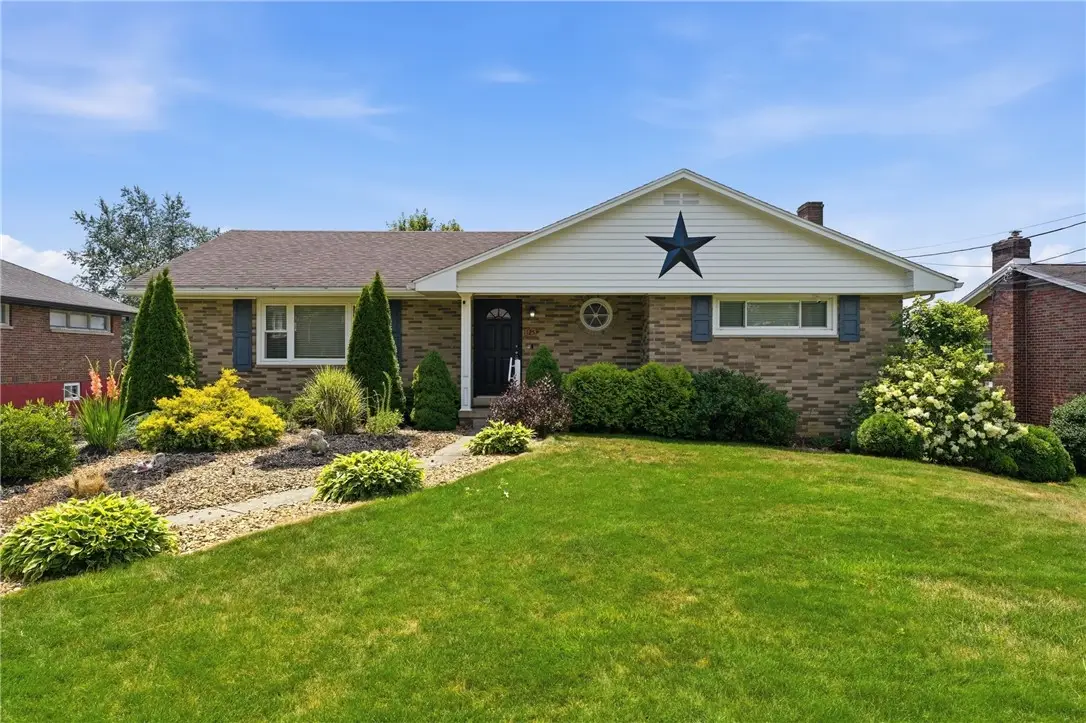125 W Rockenstein Ave, Butler, PA 16001 - #1
