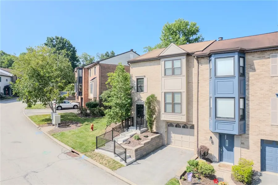 361 Nature Trail Ln, Murrysville, PA 15668 - #2