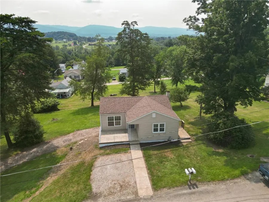 34 Mountain View Street, Smithfield, PA 15478 - #3