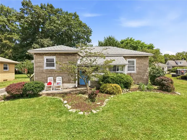 423 Indiana Ave, Farrell, PA 16121