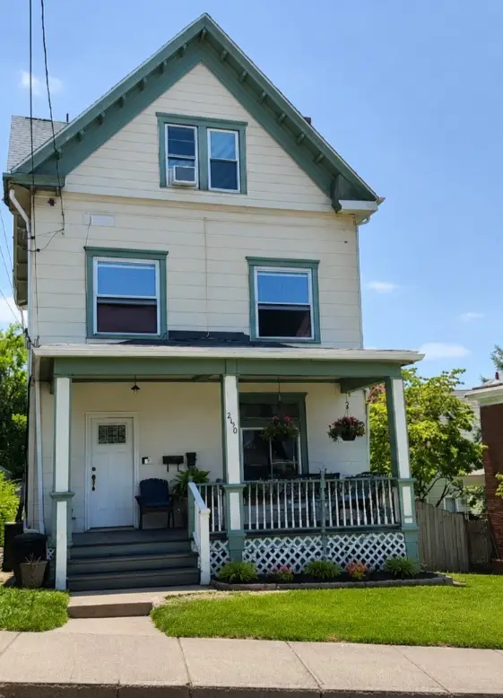2120 Columbia Ave, Pittsburgh, PA 15218