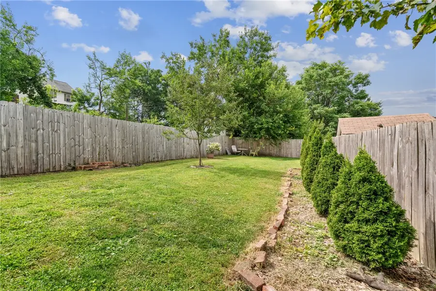 2120 Columbia Ave, Pittsburgh, PA 15218 - #3