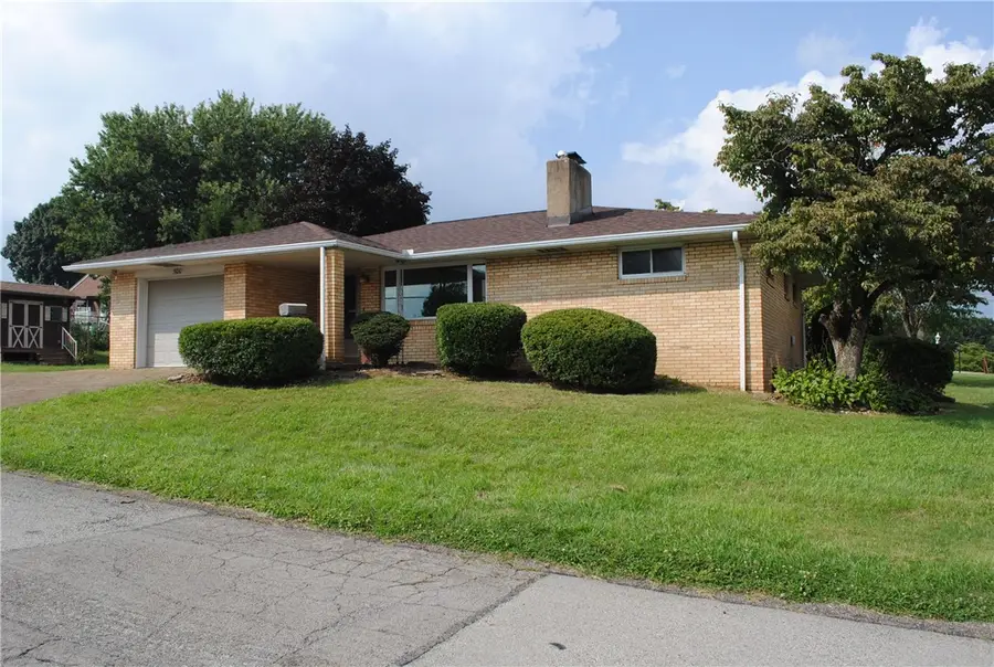 500 Morningside Dr, Lower Burrell, PA 15068 - #3
