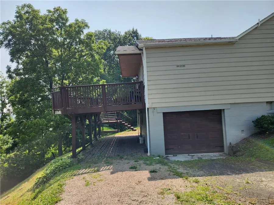 617 Mapletown Rd, Garards Fort, PA 15334 - #3