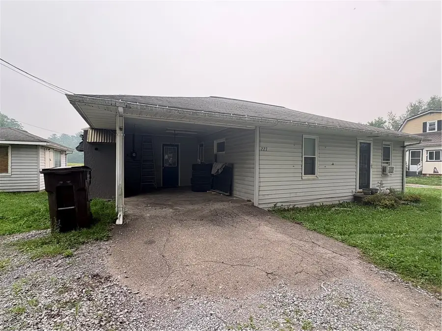 227 W Henry St, Harrisville, PA 16038 - #2