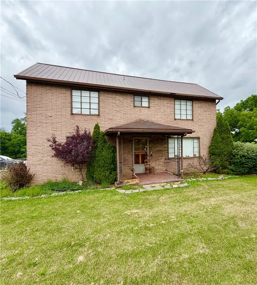 341 N Gallatin Ave, Uniontown, PA 15401 - #1