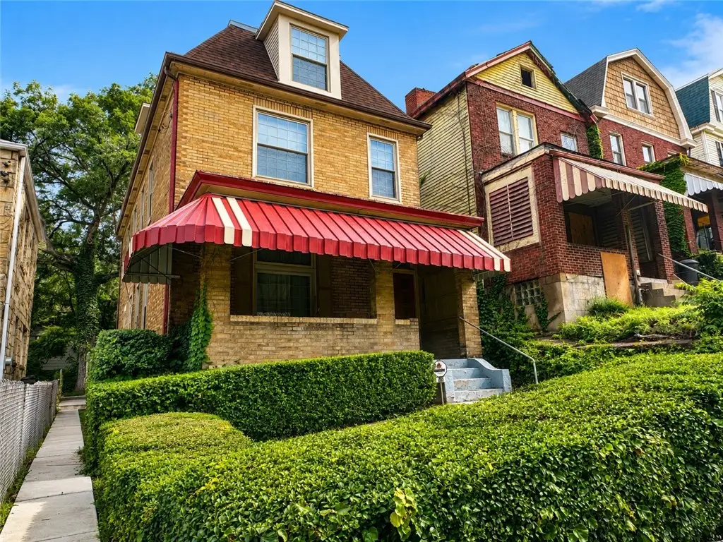 205 E Elizabeth St, Pittsburgh, PA 15207 - #1