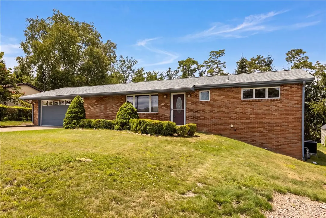 1284 S Walnut St, Monaca, PA 15061 - #1