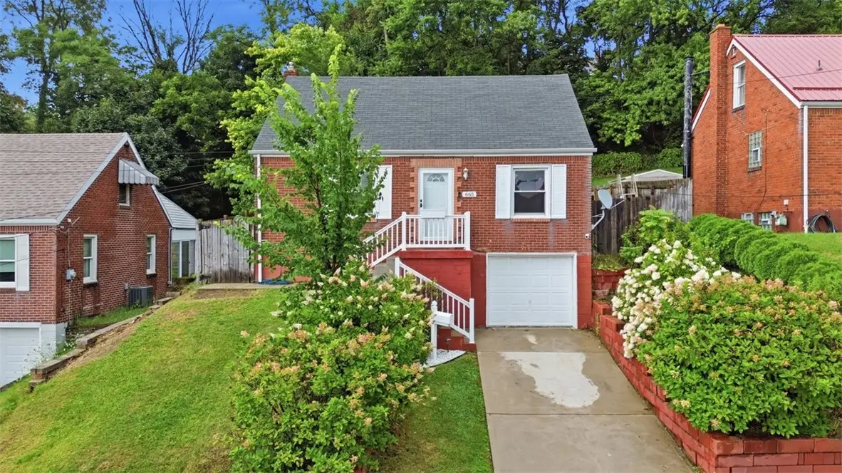 665 Irwin Run Rd, West Mifflin, PA 15122 - #1