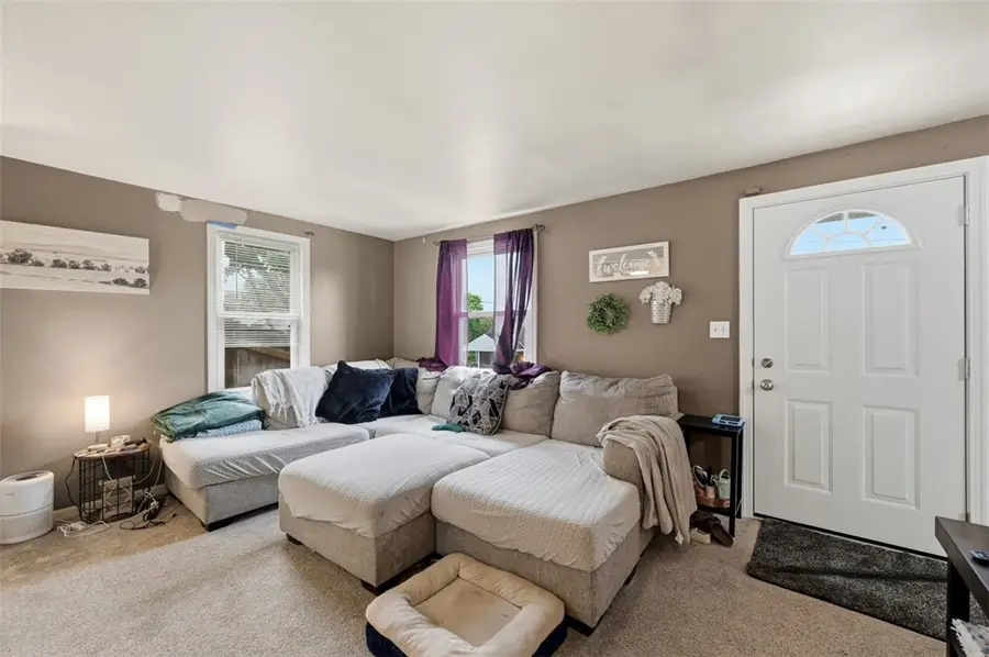 665 Irwin Run Rd, West Mifflin, PA 15122 - #3
