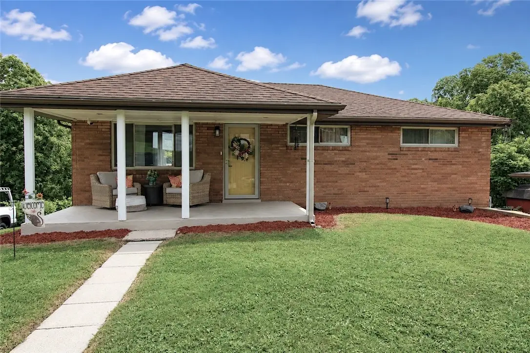 1221 Robbie Drive, Irwin, PA 15642 - #1