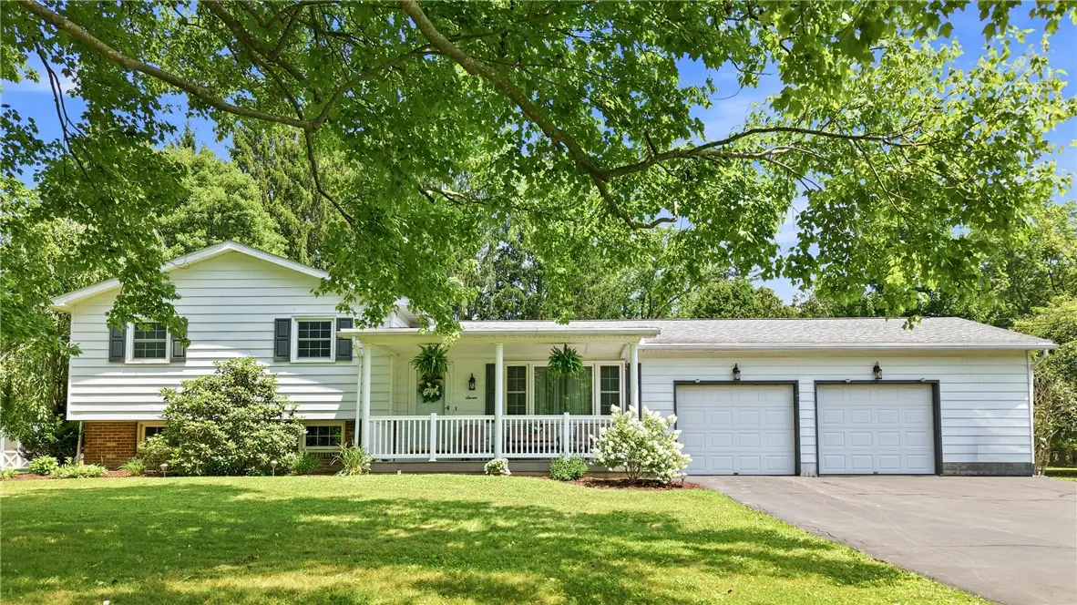 7 Redwood Dr, Greenville, PA 16125 - #1