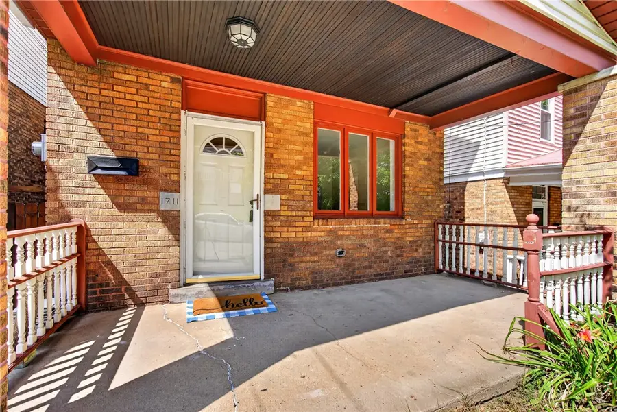 1711 Amanda St, Pittsburgh, PA 15210 - #2