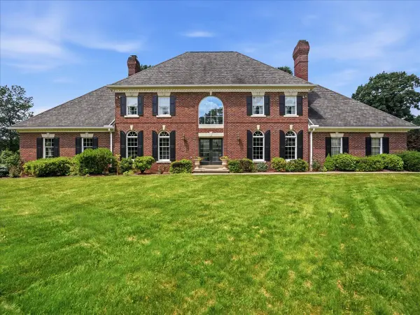 163 Lakewood Road, Greensburg, PA 15601