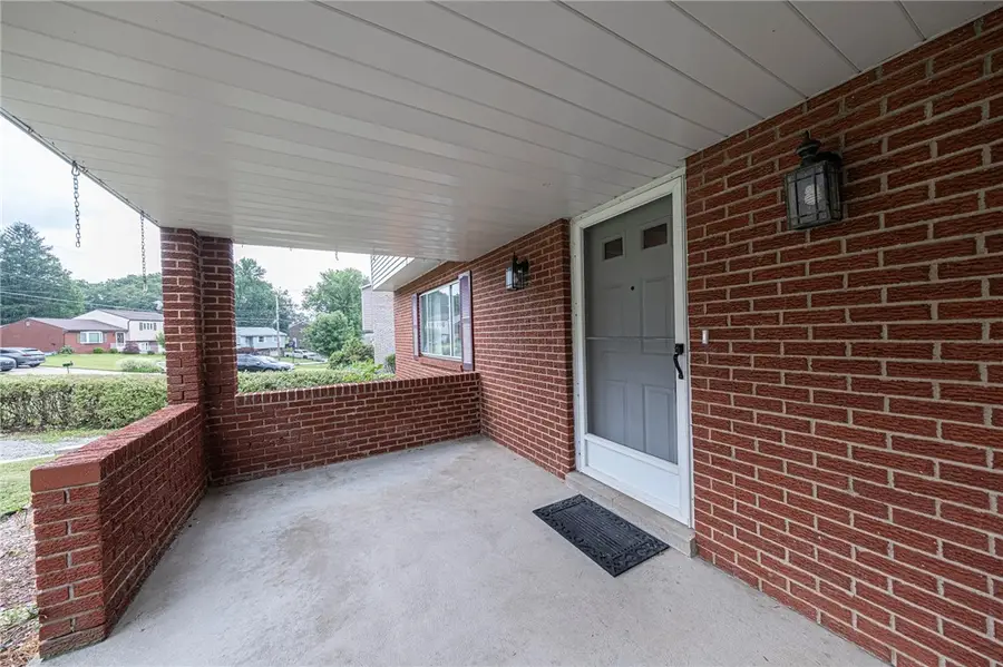 1535 Luray Dr, Pittsburgh, PA 15239 - #3